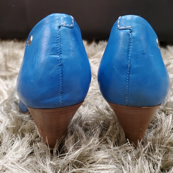 Canela by Hush Puppies, blue slip on heels - Picture 2 of 10
